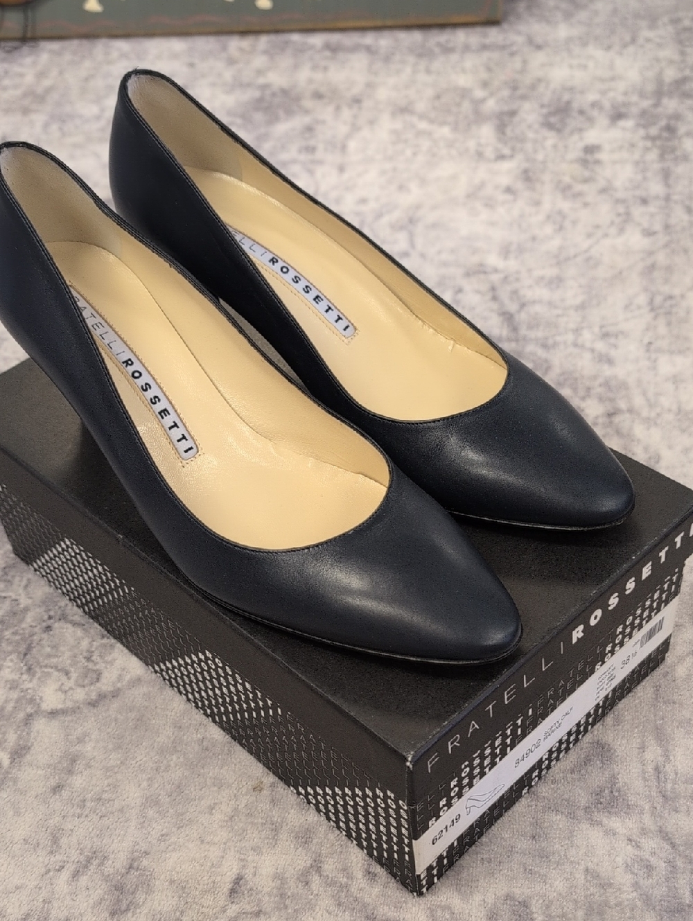 Fratelli Rossetti Dark Blue Leather Pointed Toe Pumps